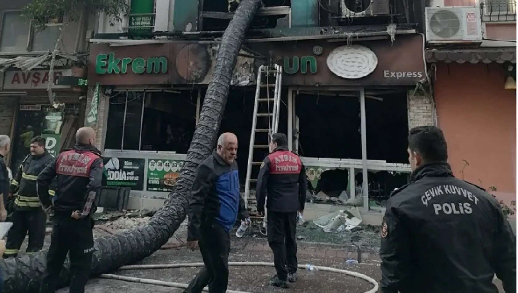 Restoranda patlama: 7 ölü