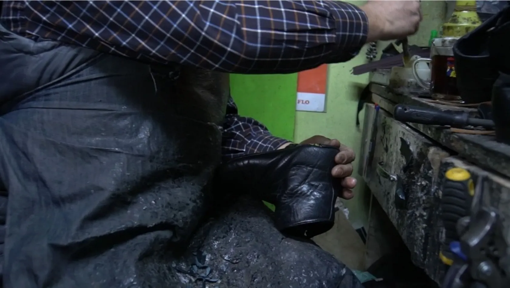 50 Yıldır Ayakkabı Tamir Ediyor