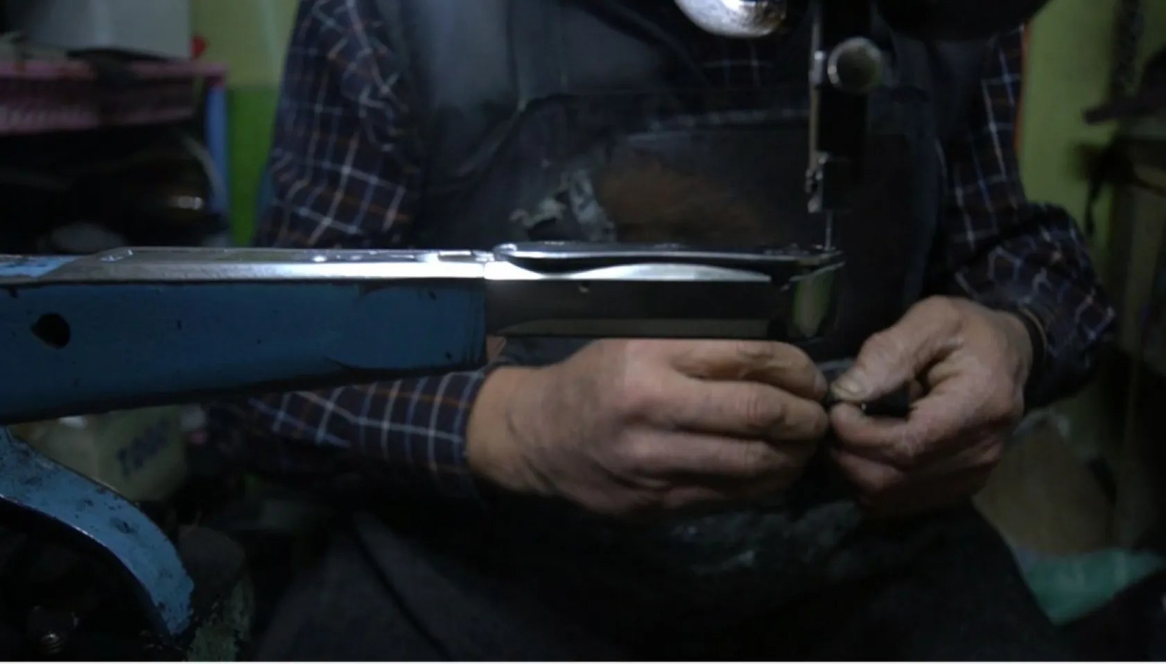 50 Yıldır Ayakkabı Tamir Ediyor