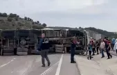 Çanakkale'de feci kaza: 8 kişi hayatını kaybetti