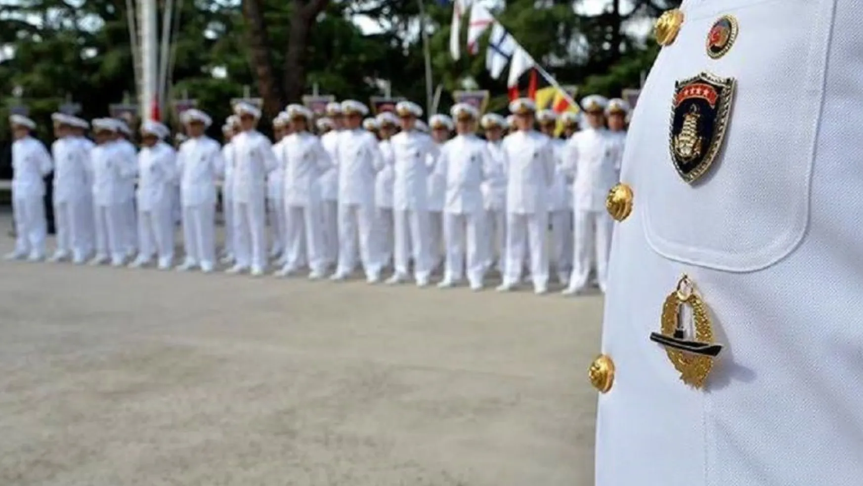 316 Denizci Astsubay Ordudan Atıldı