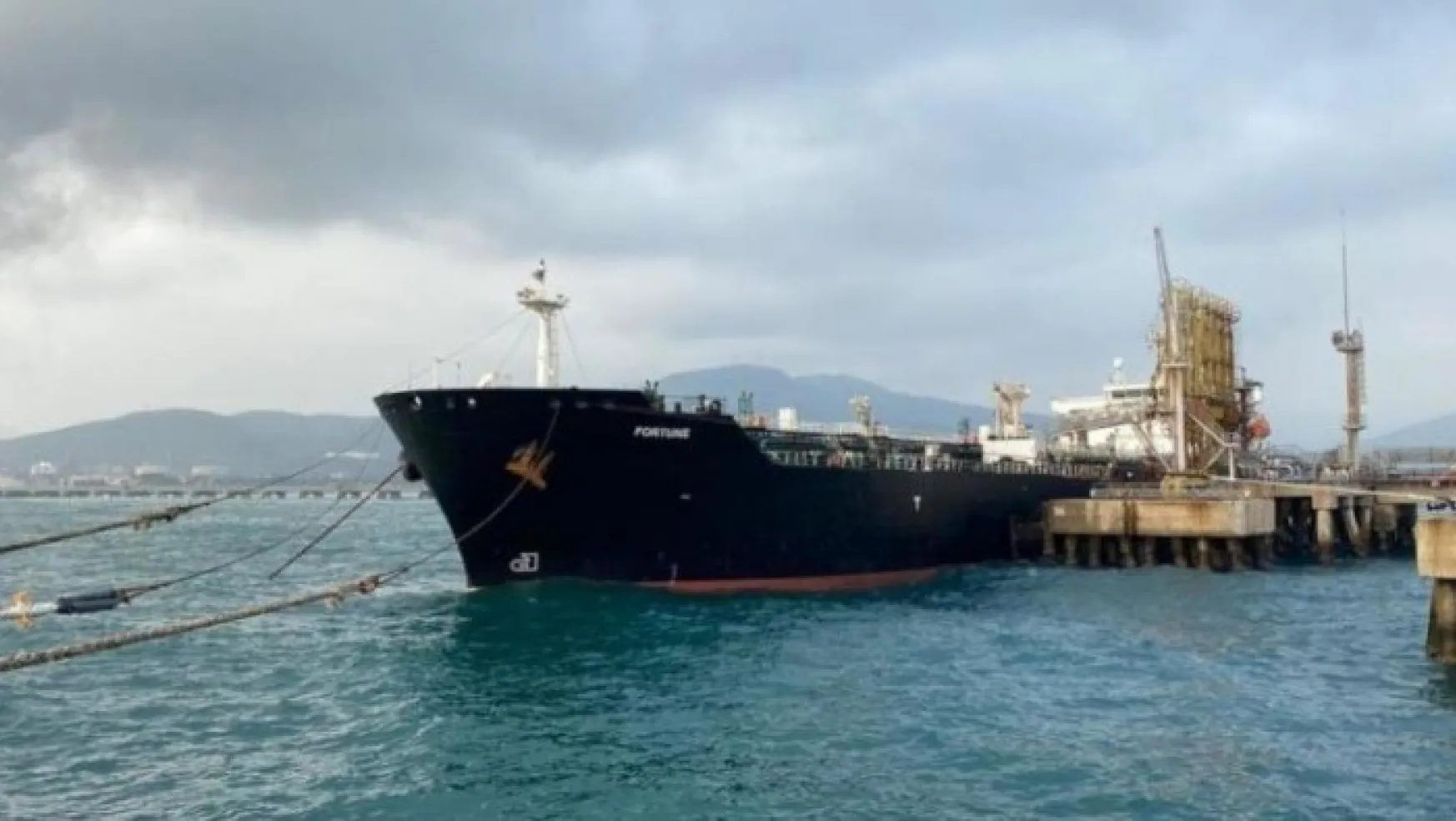 ABD İran Petrolü Taşıyan 4 Tanker Gemiye El Koydu