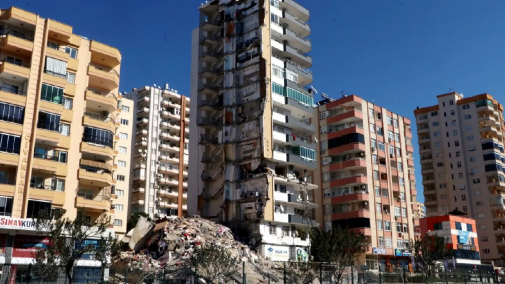 Adana'da 3 bin 821 bina yıkılacak
