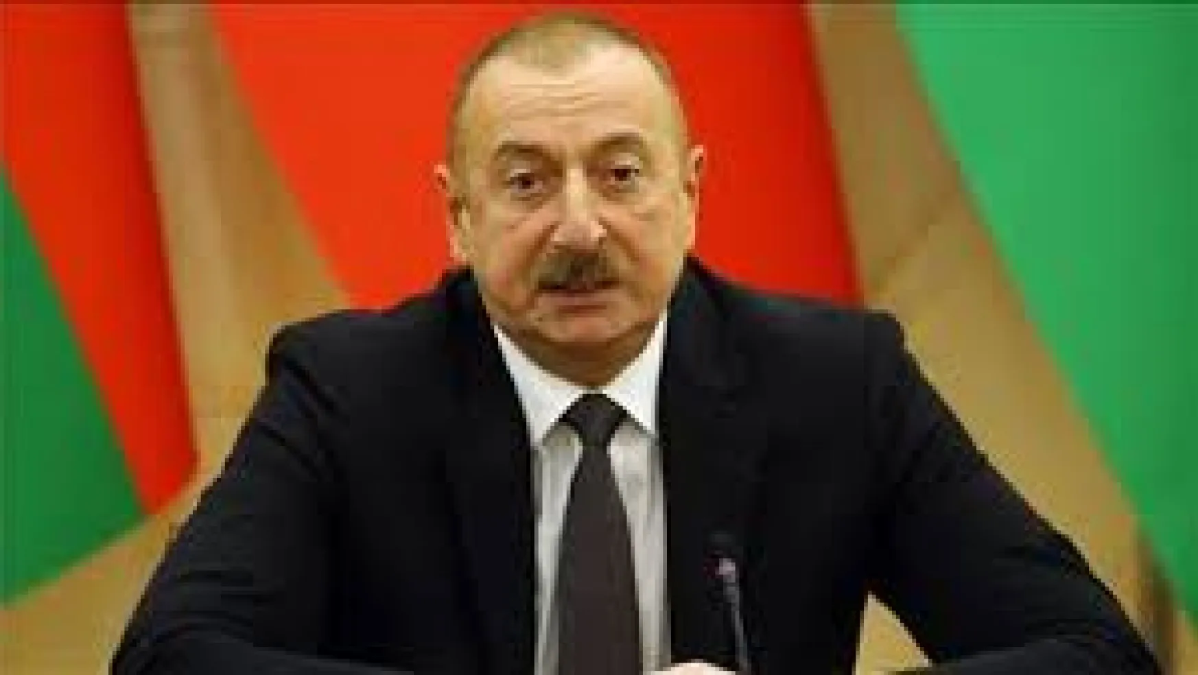 Aliyev: Ateşkes İsteyenler Ermenistan'a Silah Gönderenler