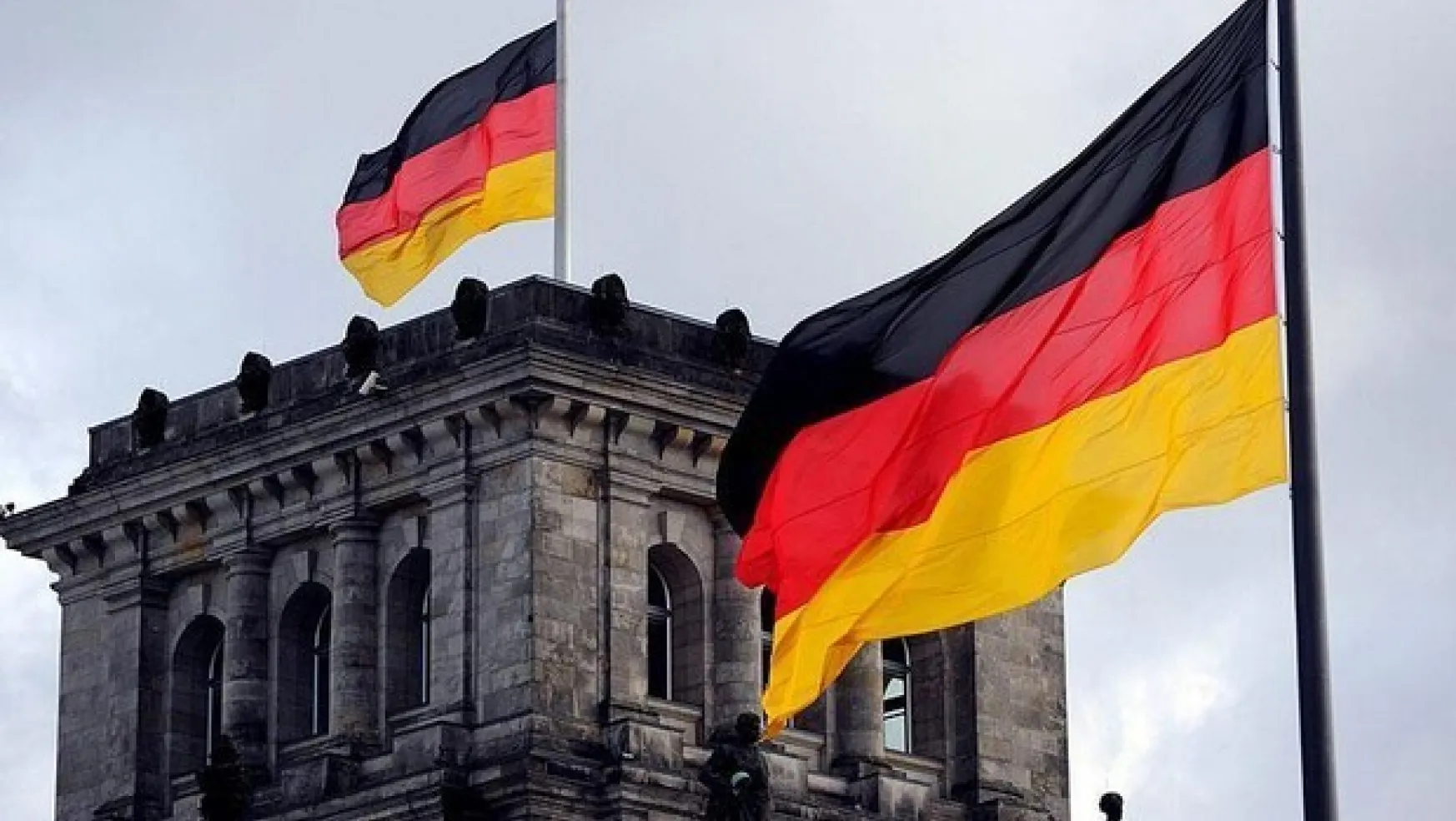 Alman şirketleri gerilemeye devam ediyor