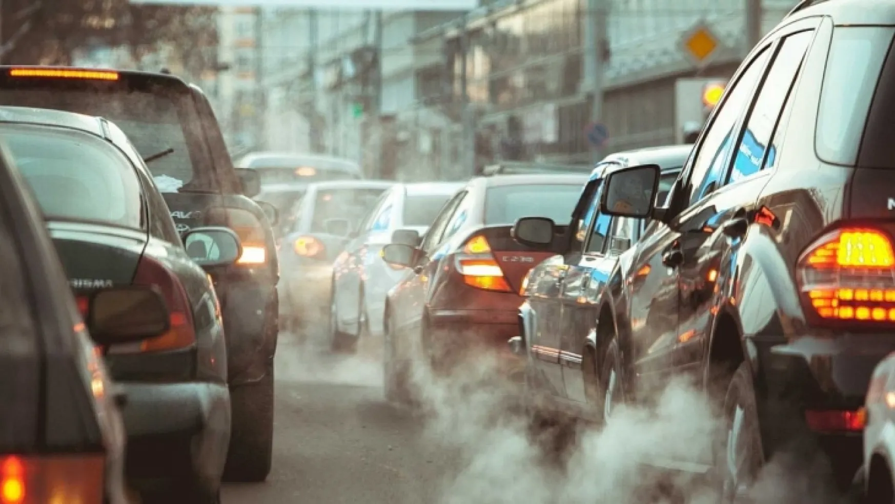 Avrupa Birliği, 2035'te benzinli ve dizel araçları yasaklayacak