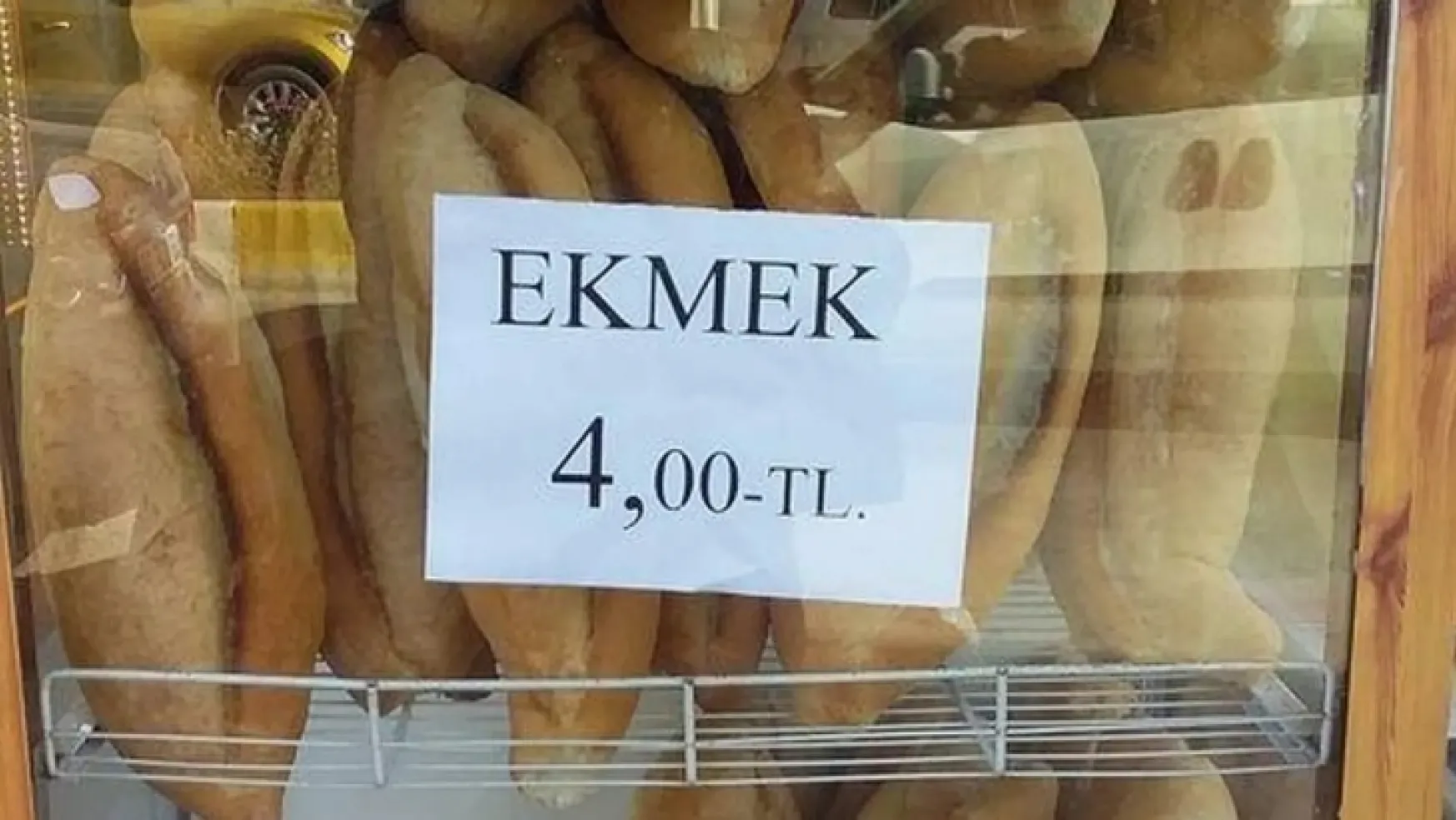 Aydın'da ekmek 4 TL oldu