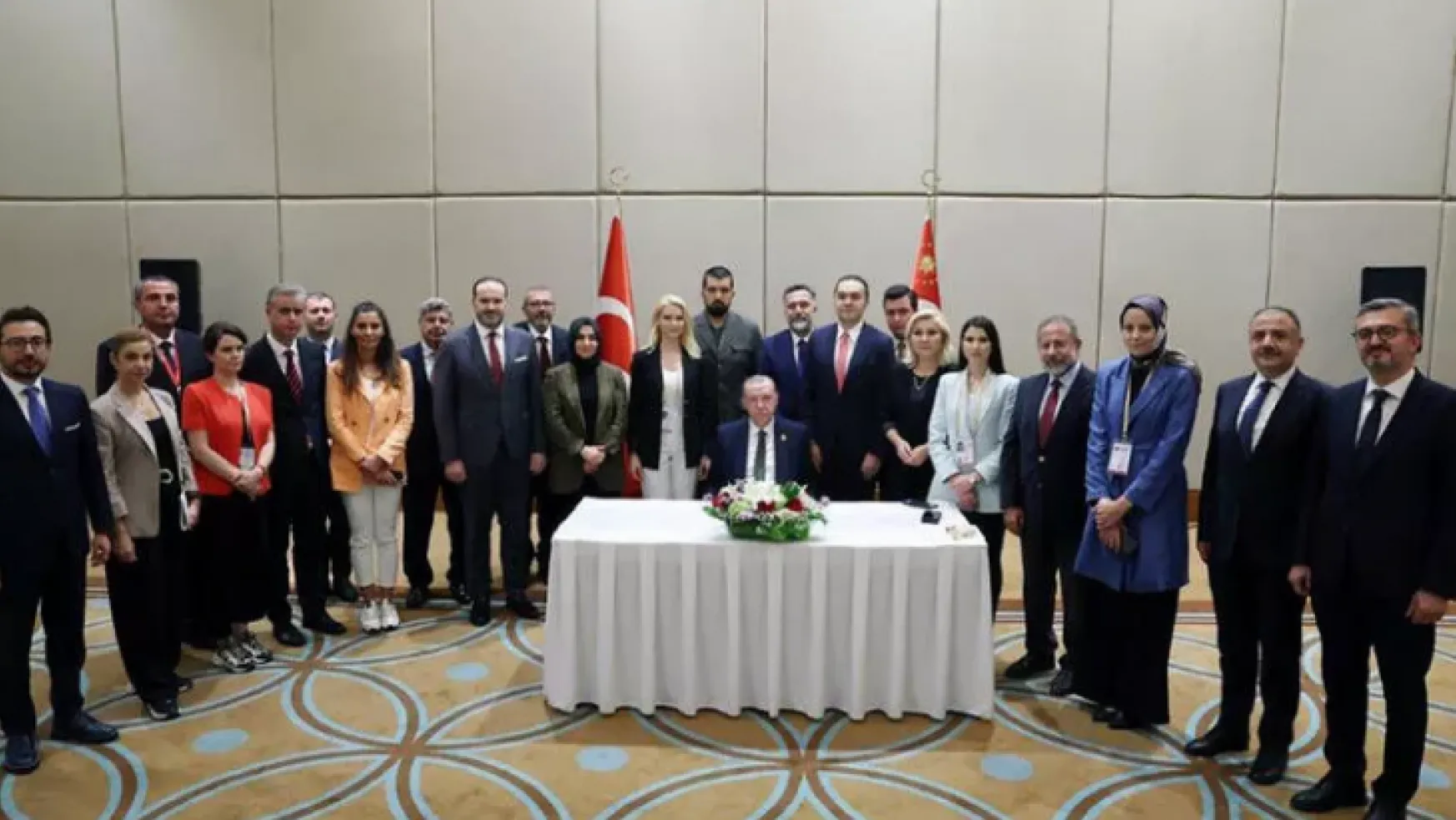 Erdoğan'dan İYİ Parti'ye: 6'lı masayı terket