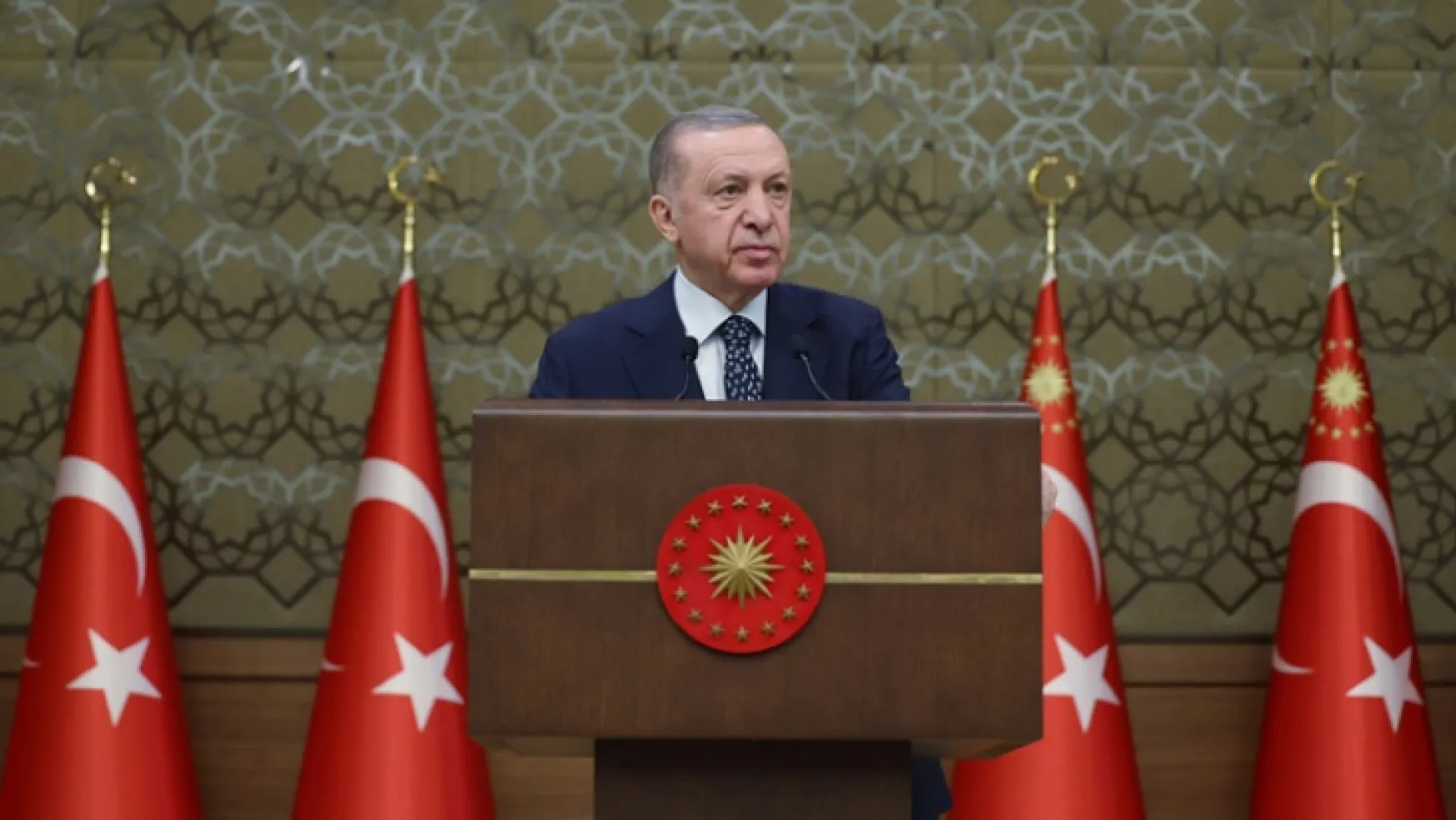 Erdoğan: Meclis üzerine düşeni yapmazsa son sözü milli irade söyler