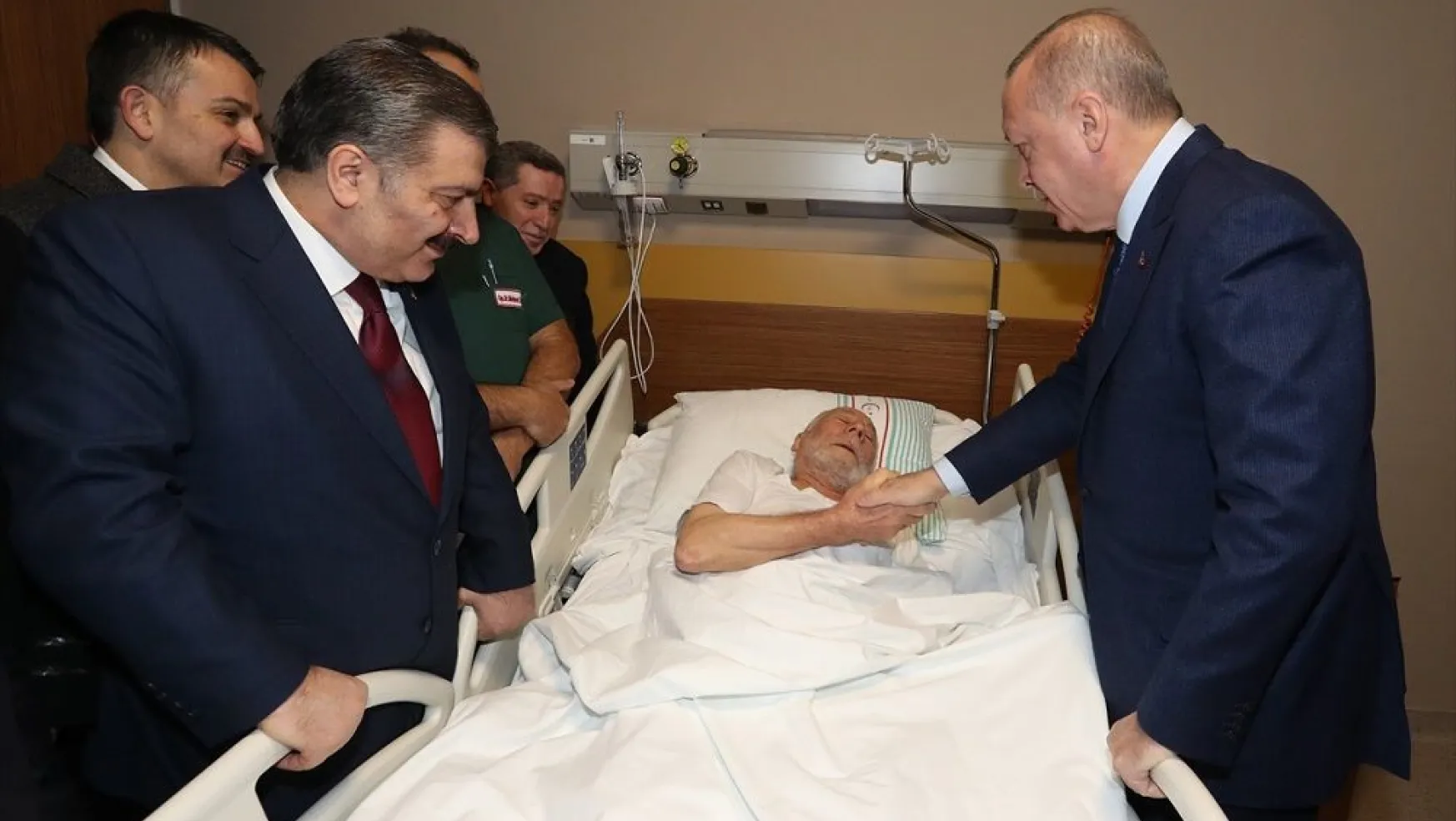 Erdoğan Yaralıları Ziyaret Etti