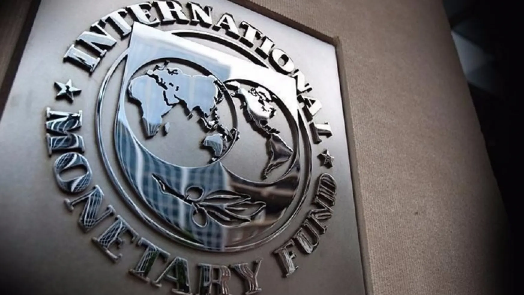 IMF, Almanya ekonomisinin büyüme tahminlerini düşürdü