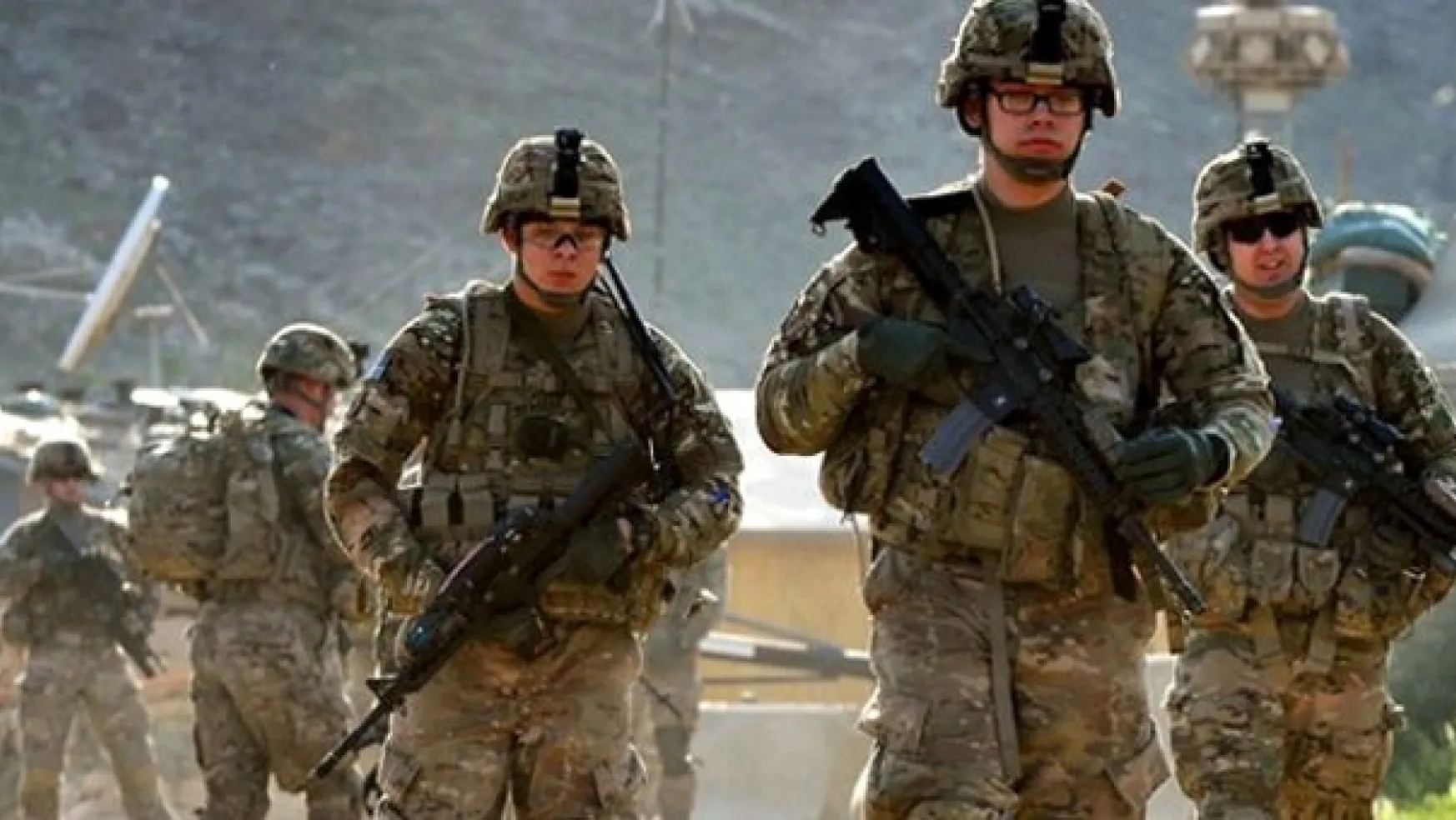 Irak ABD'den Askerlerini Çekmesini İstedi