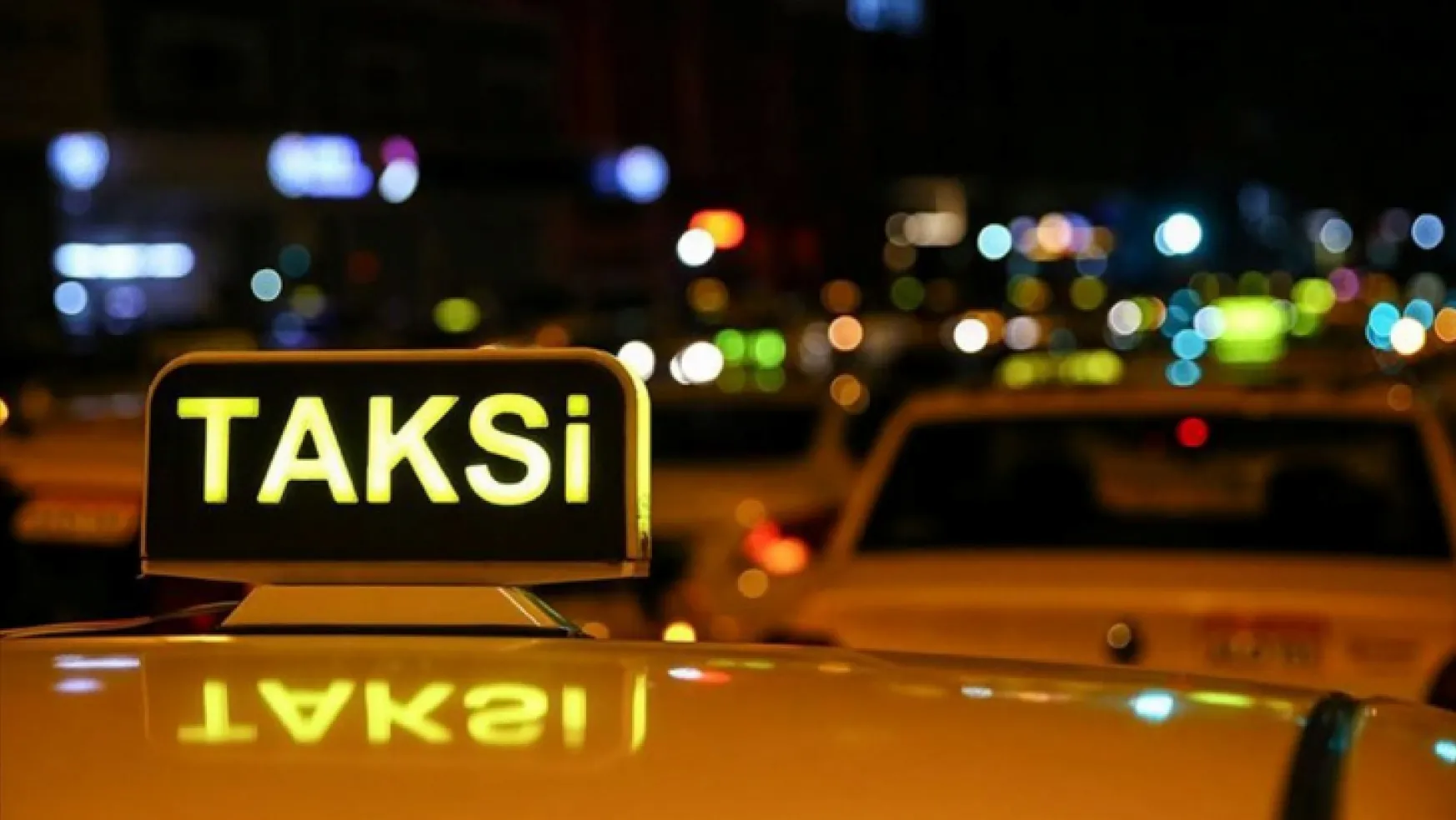 İstanbul'da zamlı taksi tarifesi başladı