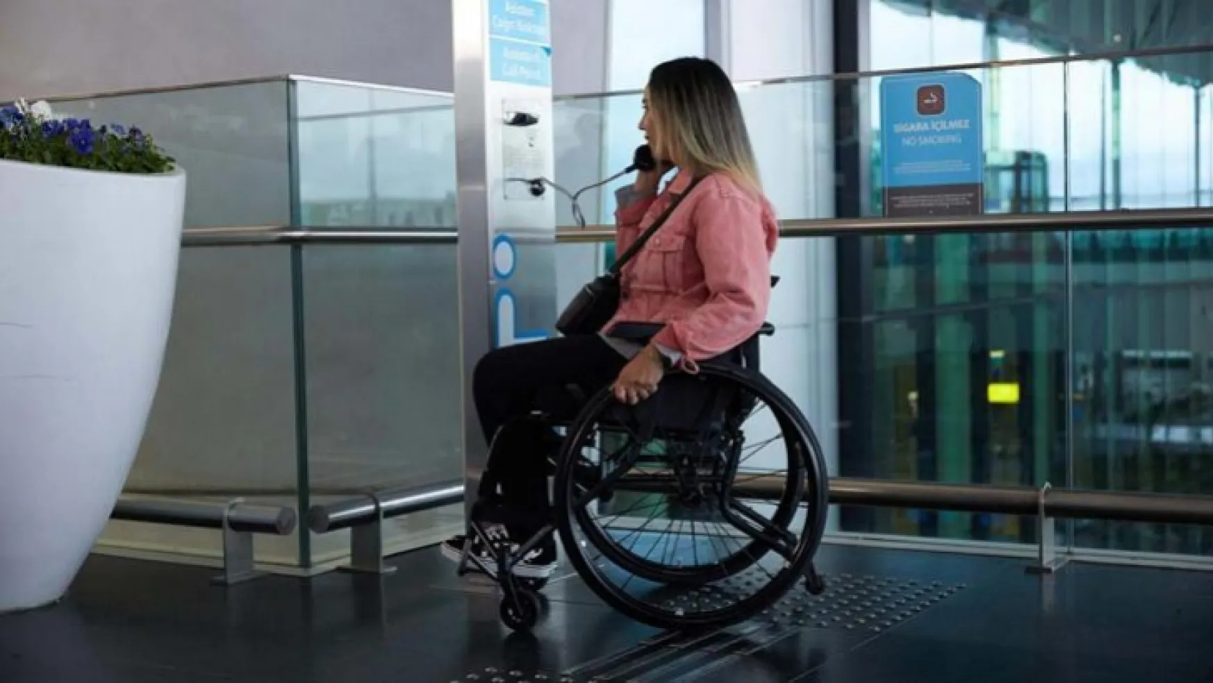 İstanbul Havalimanı'nda engelli yolcuların seyahatleri daha kolay hale geldi