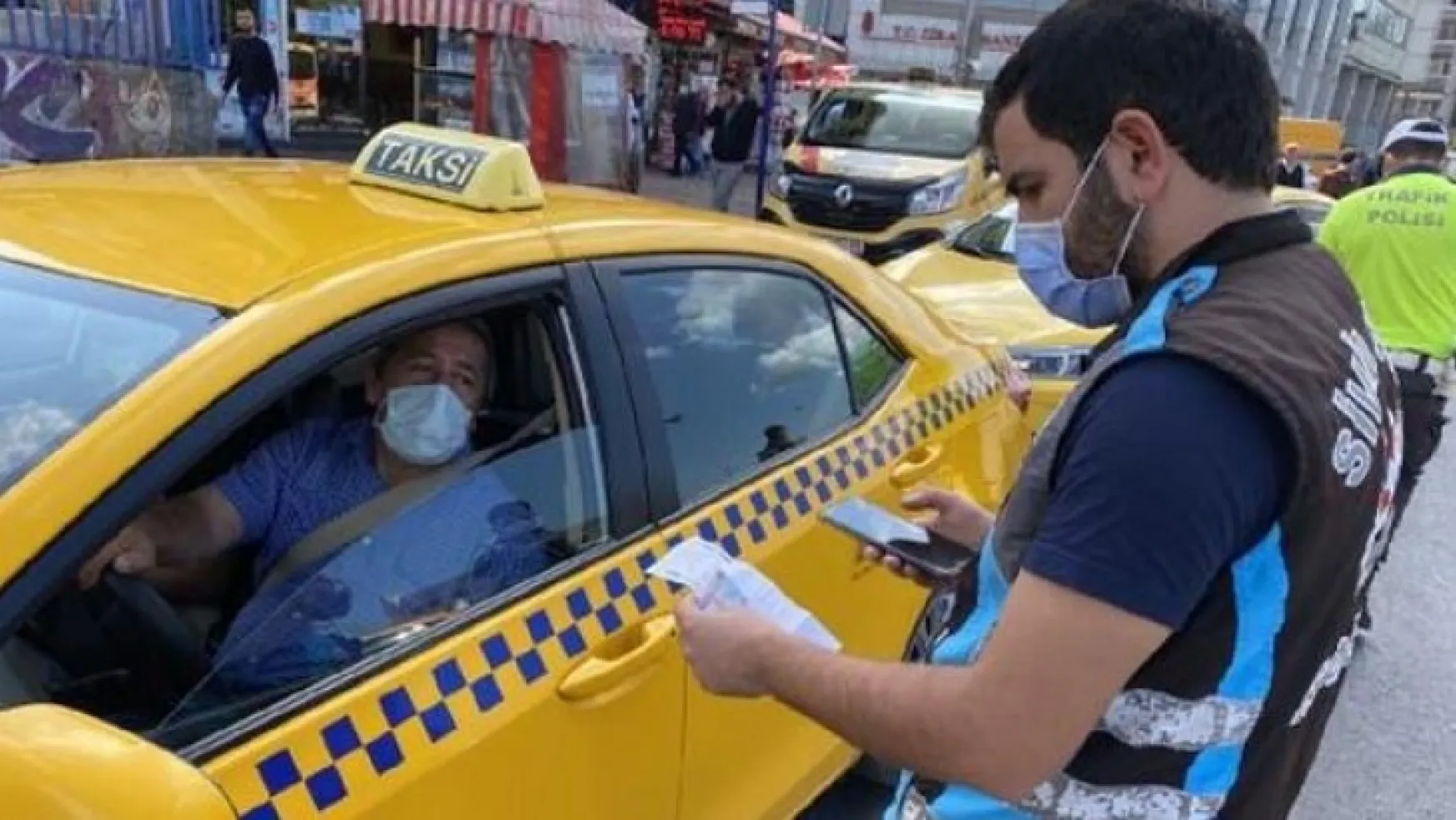 Kadıköy'de taksicilere denetim! 2 bin 678 TL ceza
