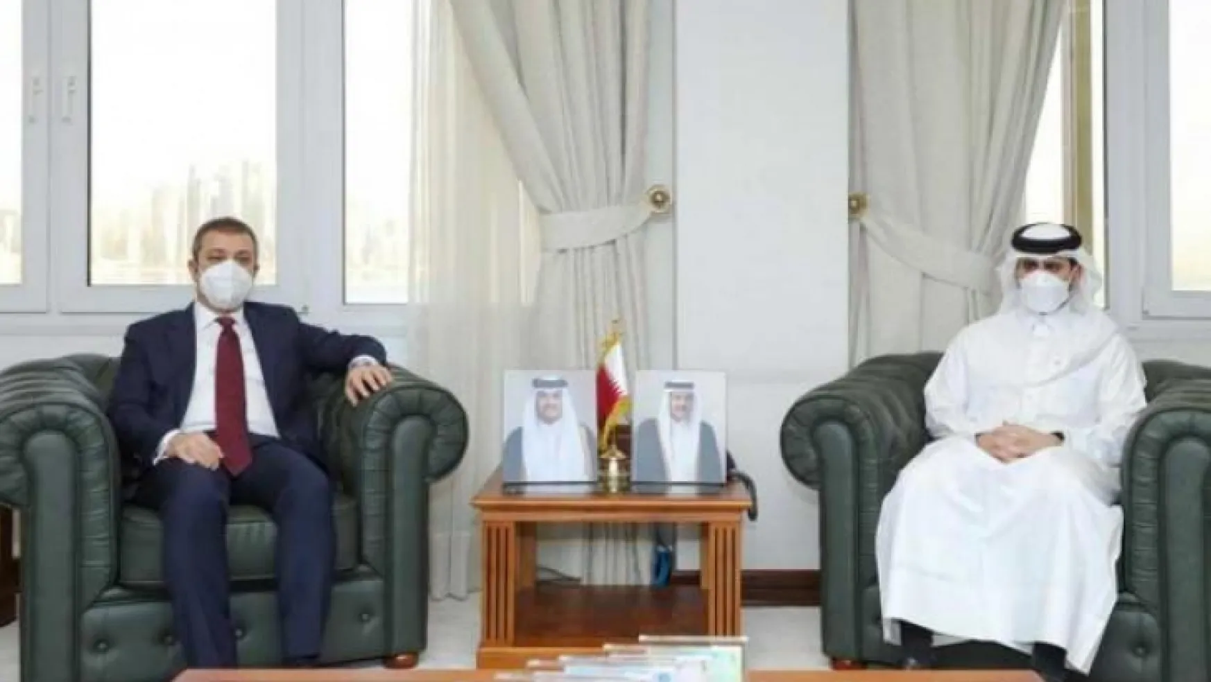 Kavcıoğlu Katar Merkez Bankası Başkanı ile görüştü