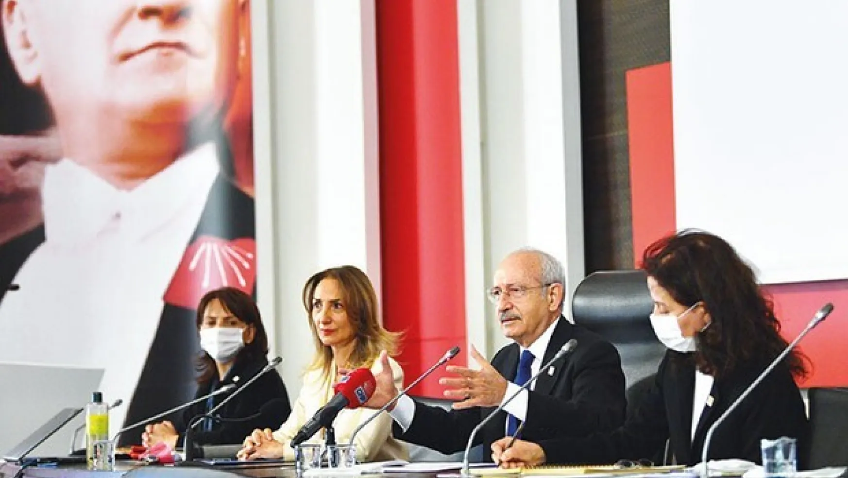 Kılıçdaroğlu: Bütün kadınlar birleşin
