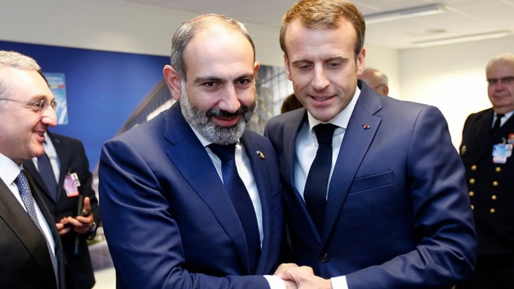 Macron ve Paşinyan Aynı Dilden Konuşuyor