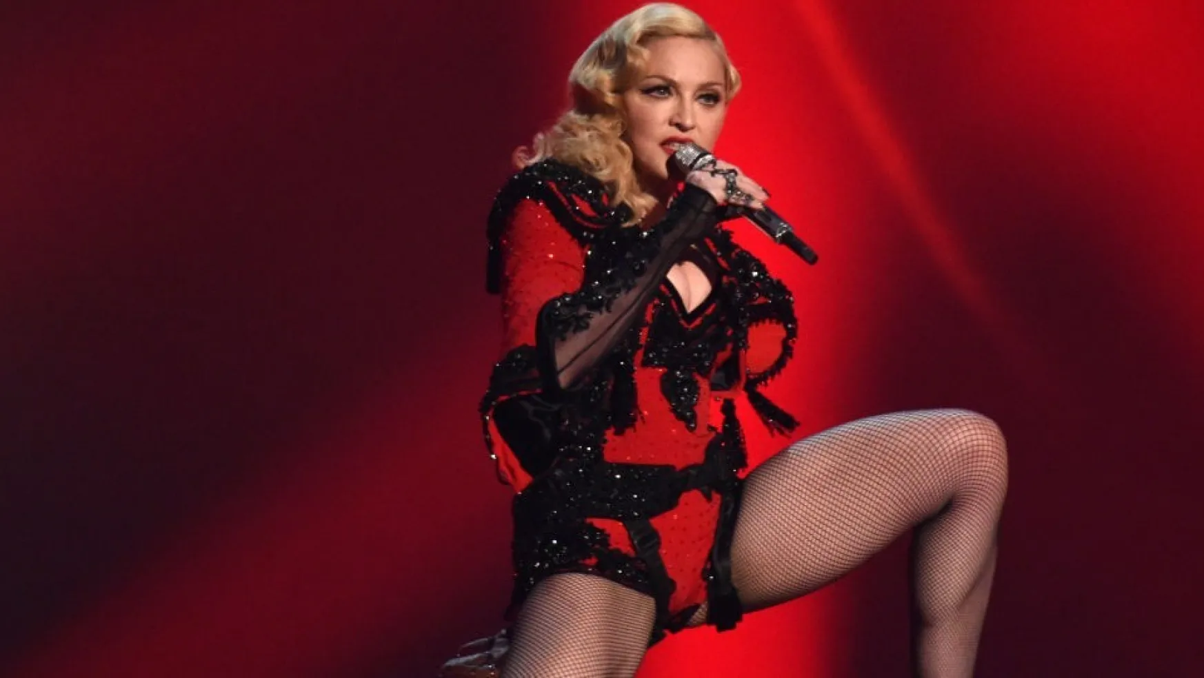 Madonna İsrail'i Boykot Çağrılarını Reddetti