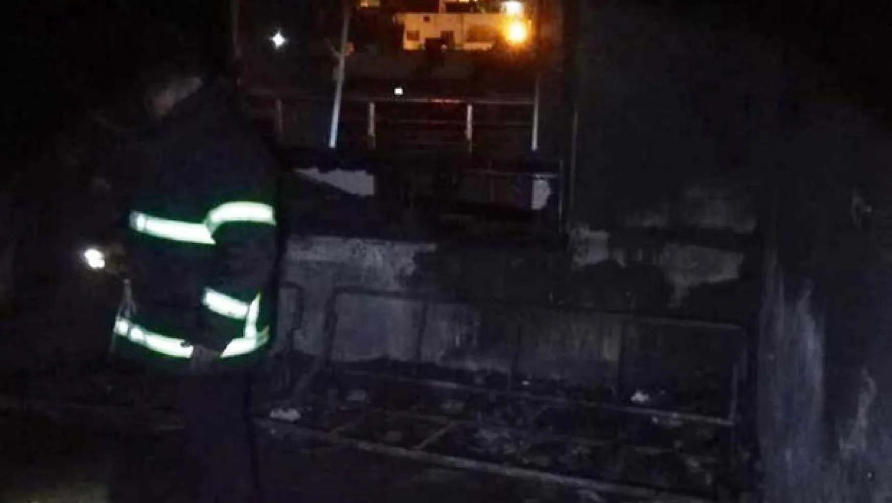 Mardin'de Yangın: 3'ü Çocuk 4 Ölü