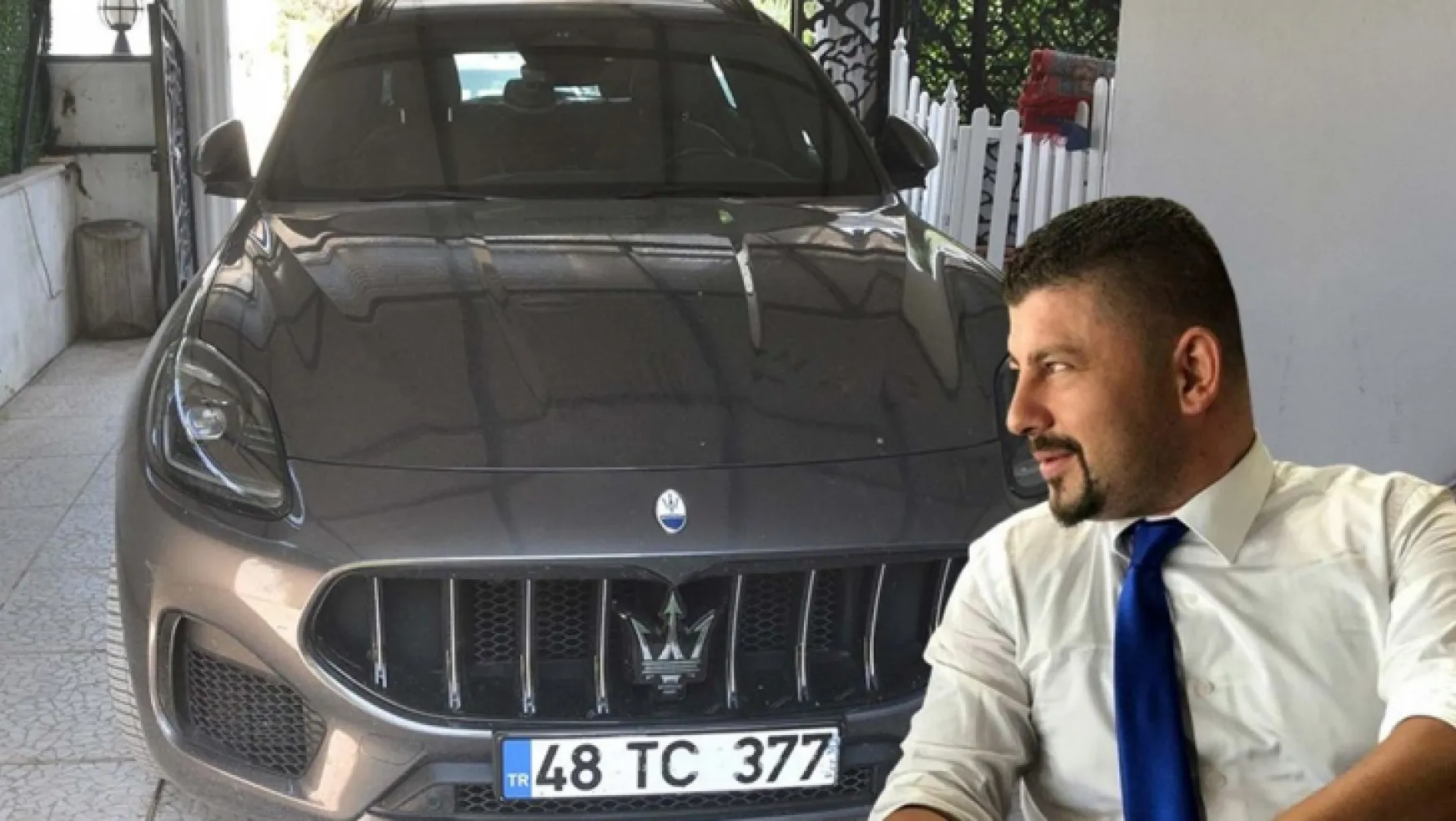 Maseratili polis memuru otomobilinde ölü bulundu