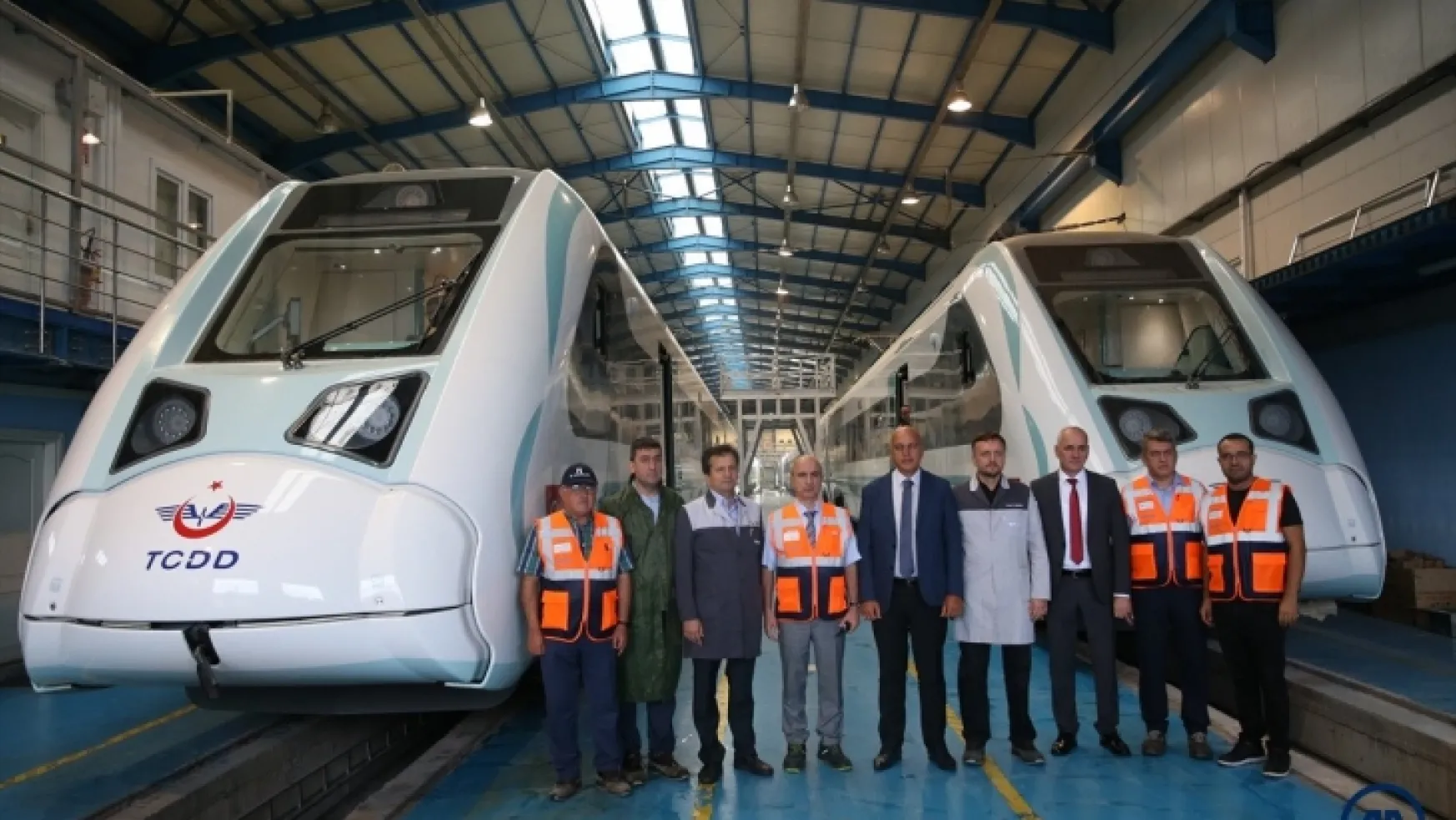 Milli Elektrikli Tren Seti raylara inmeye hazırlanıyor