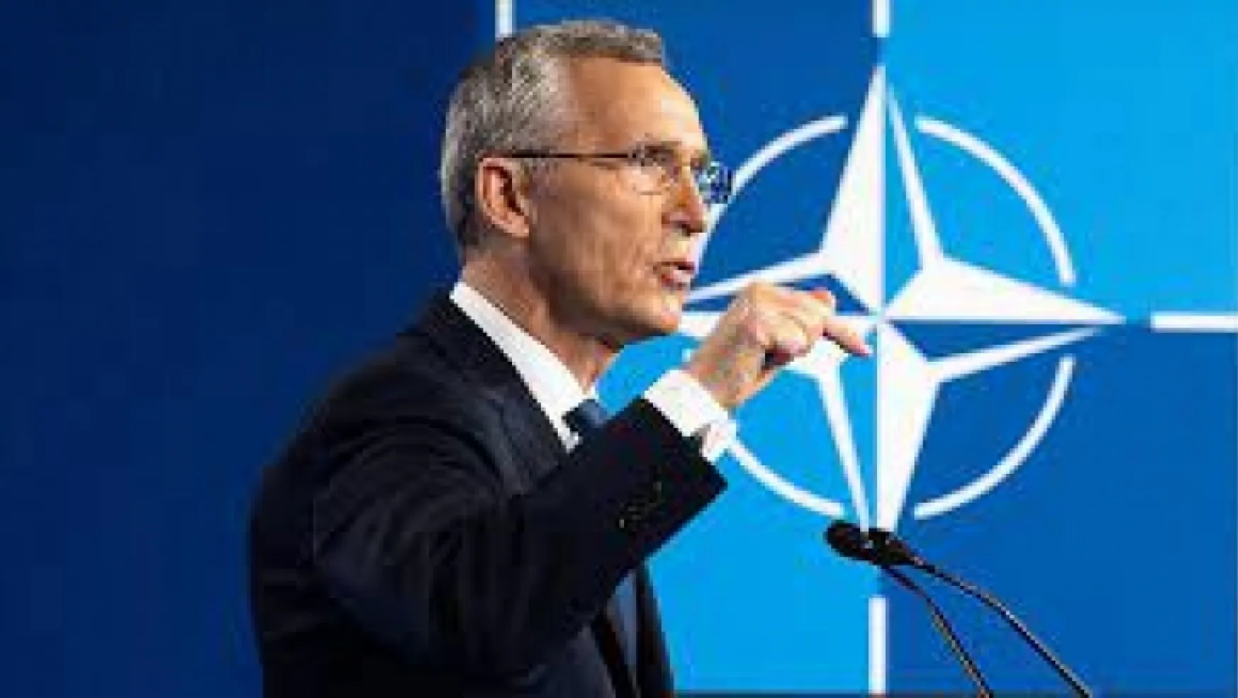 NATO Genel Sekreteri bankacı oluyor