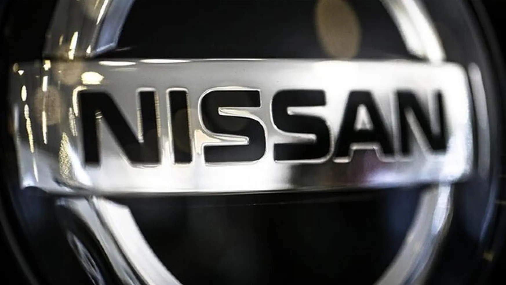 Nissan İspanya'daki fabrikasını kapatıyor