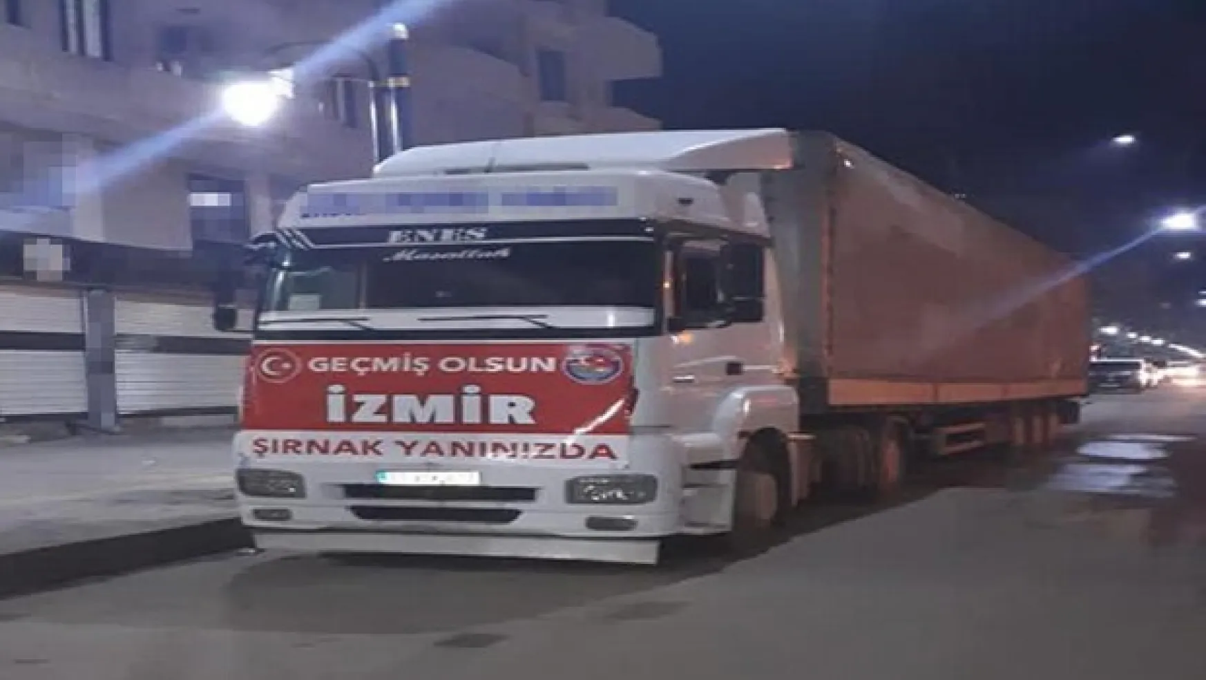 Şırnak'tan  İzmir'e 1 TIR gıda yardımı