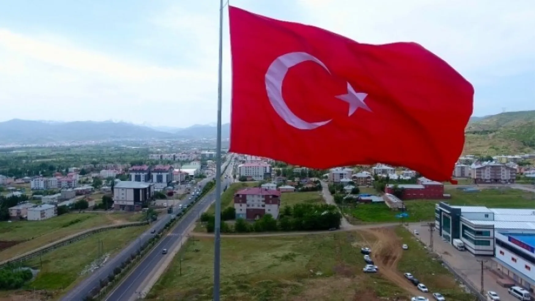 Türkiye , Yılın İlk  Çeyreğinde Yüzde 7 Büyüdü