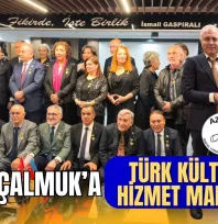 Ankara'da Türk Dünyası Buluşması Fehmi Çalmuk'a Hizmet Madalyası!