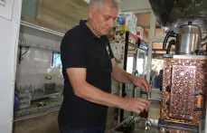 Çaya Sevgini Katmayacaksan Kahvecilik Yapma !