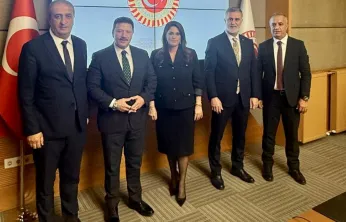 Şoförler TBMM'de... Engelli Ulaşımında Dönüşüm Maliyeti Esnafa Yüklenmesin!