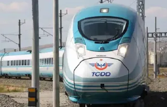 Tren biletlerinde öğretmenlere yüzde 50 indirim