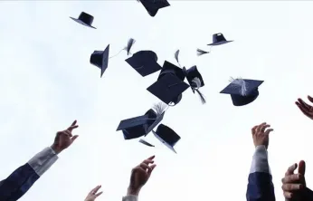 Üniversitelerde eğitim süresi hangi bölümlerde kısalacak?