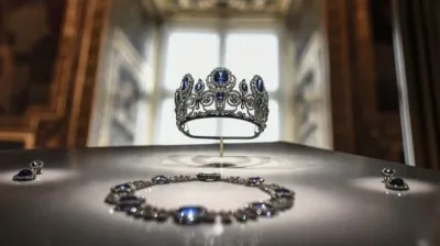 Louvre Müzesi soygununda iki şüpheli gözaltında