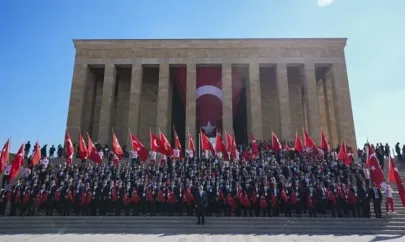 106'ncı yıl: 81 ilden gelen gençler Anıtkabir'de