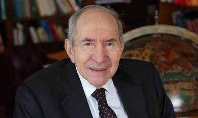 Altan Öymen yaşamını yitirdi
