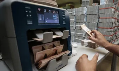 Cari açık nisan ayında 7,9 milyar dolar oldu
