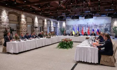 Dolmabahçe'de üçlü zirve