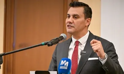 Manisa Büyükşehir Belediye Başkanı Ferdi Zeyrek'i elektrik çarptı