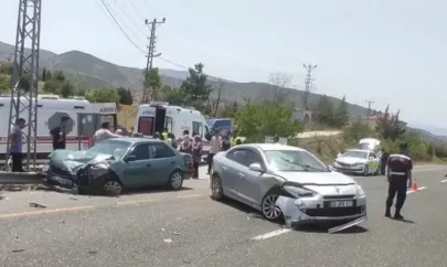 Yerlikaya açıkladı: Bayramın birinci gününde 692 kaza, 7 can kaybı