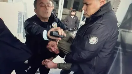 Bursa Büyükşehir Belediye Başkanı'na saldırı girişimi