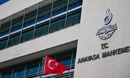 Anayasa Mahkemesi'nden 'Nöbet tutan' öğretmenlerle ilgili karar