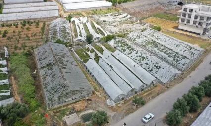 Antalya'yı hortum vurdu