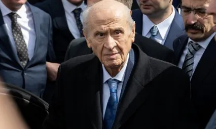 Bahçeli'den Ahmet Türk'e tebrik telefonu