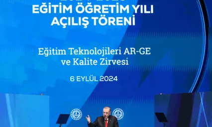 Cumhurbaşkanı Erdoğan: Irkçılık tuzağının merkez üssü sanal alemdir