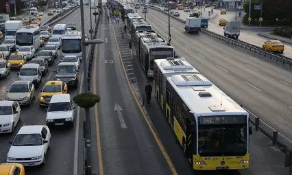 İstanbul'da metrobüsler için yeni uygulama