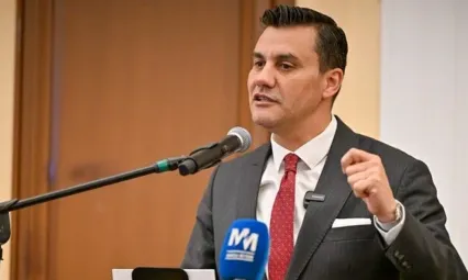 Manisa Büyükşehir Belediye Başkanı Ferdi Zeyrek'i elektrik çarptı