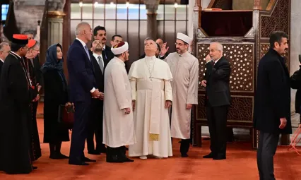 Papa 14. Leo, Sultanahmet Camii'ni ziyaret etti
